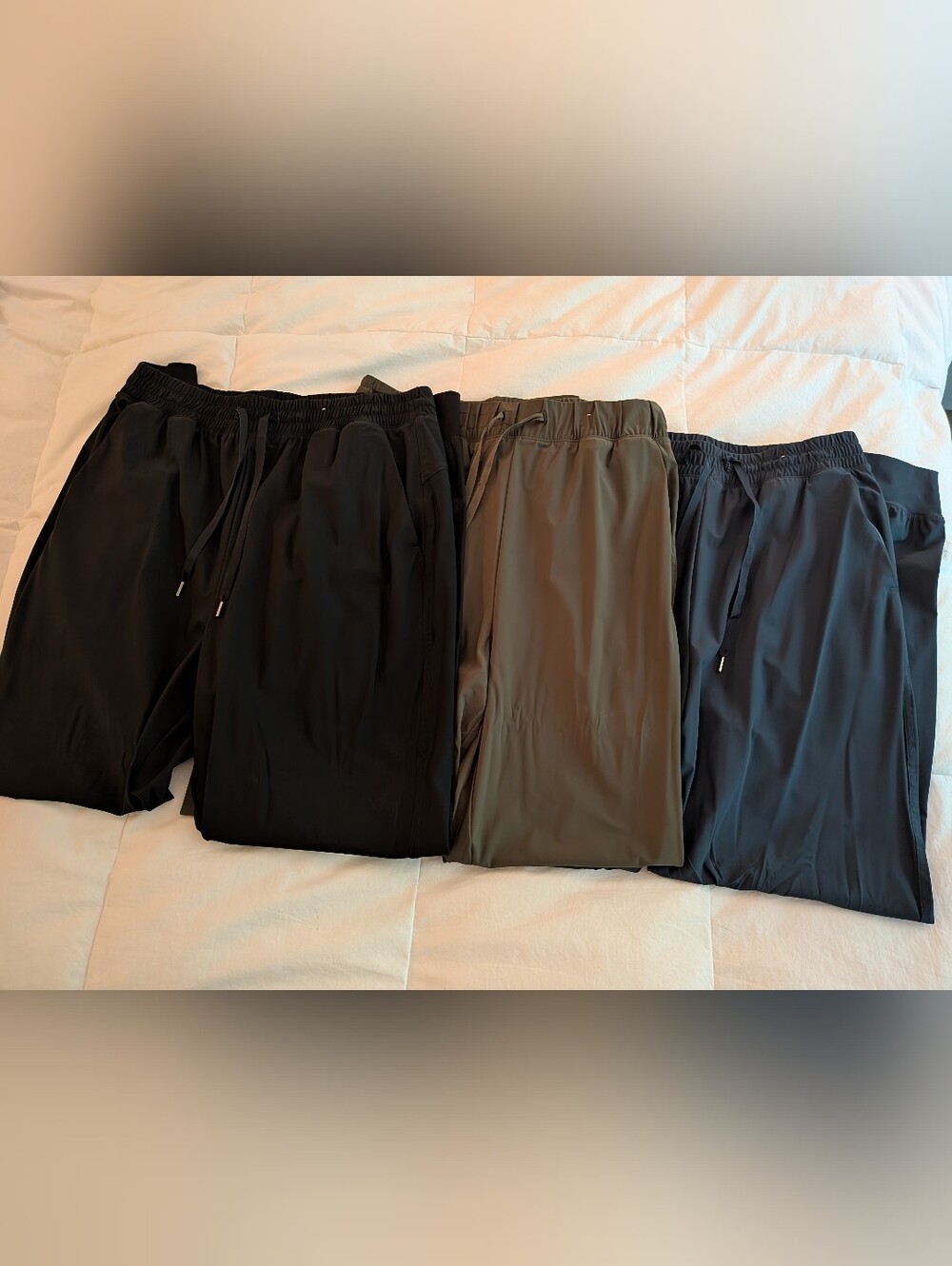 Lot Of 3 Women's Old Navy Sleektech Joggers Size M Tall Black, Olive, Navy Blue